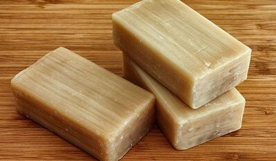 veļas ziepes, lai attīrītu organismu no parazītiem